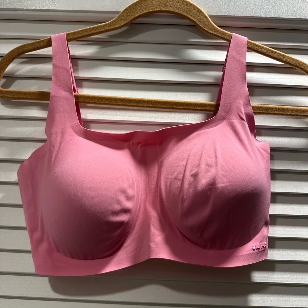 Skims Pink Seamless Bra M-DD